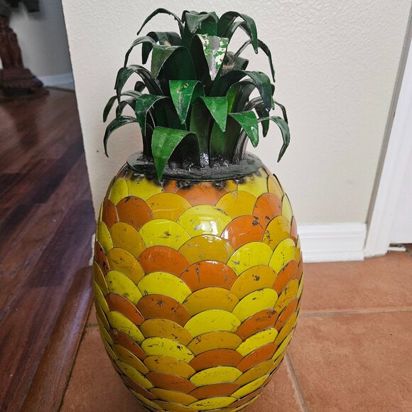 RARE THINK OUTSIDE PINEAPPLE HAND WELDED METAL ART WINE COOLER BEVERAGE HOLDER - Picture 6 of 16